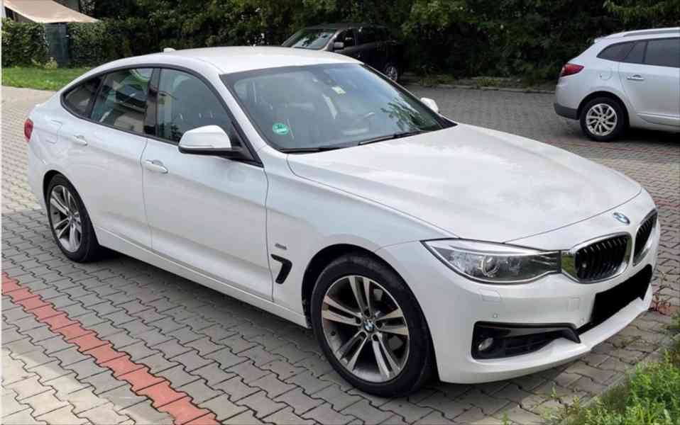 BMW Řada 3 318D F34 Sport - foto 2