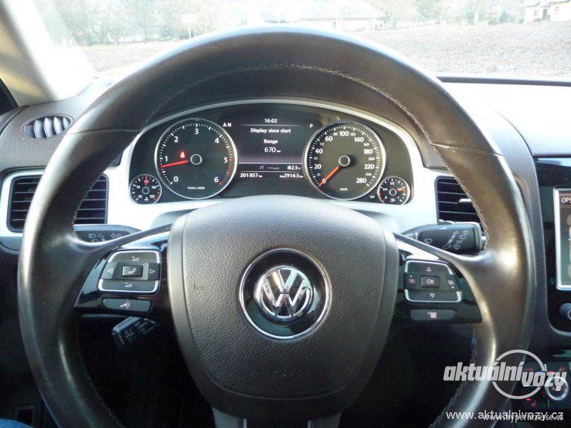 Volkswagen Touareg 4.1, nafta, automat, RV 2012, navigace, kůže - foto 8