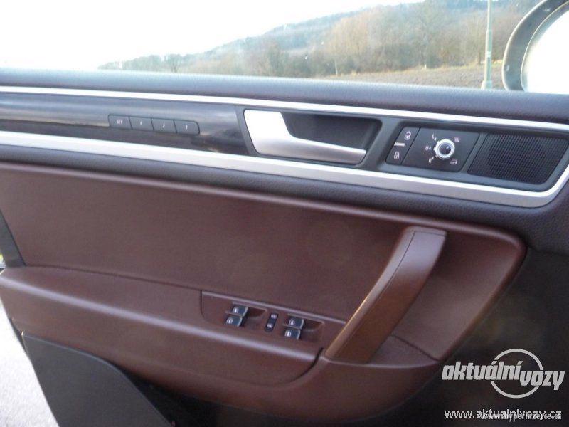 Volkswagen Touareg 4.1, nafta, automat, RV 2012, navigace, kůže - foto 11