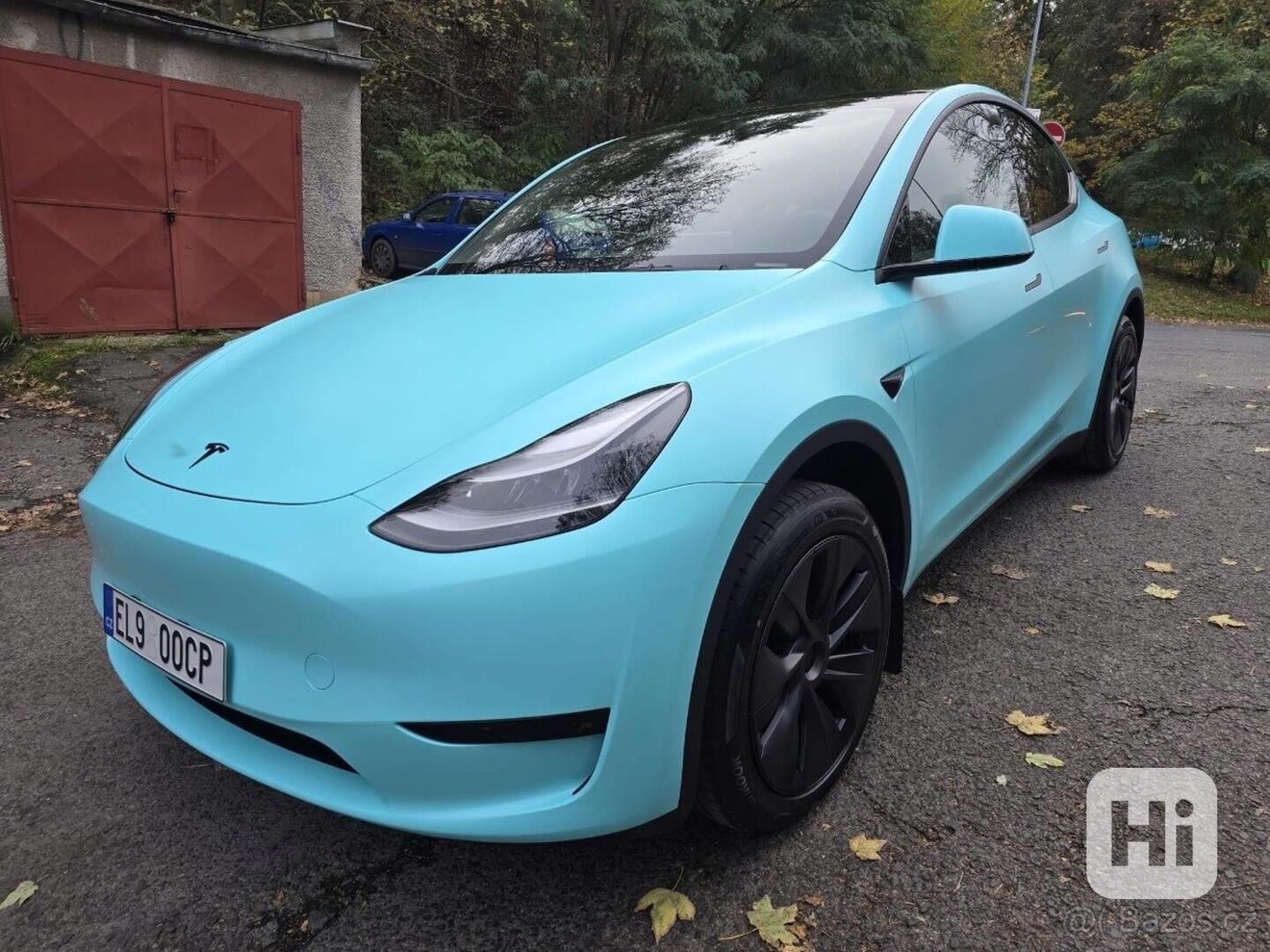 Tesla Model Y TIFFANY BLUE - foto 1