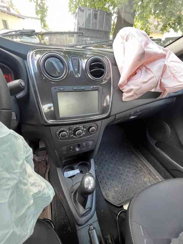 Dacia Logan 1.0i 54kw rok 2020 - foto 8