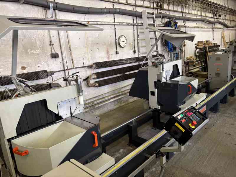 elumatec DG 104/01  Dvoukotoučová pila   - foto 6