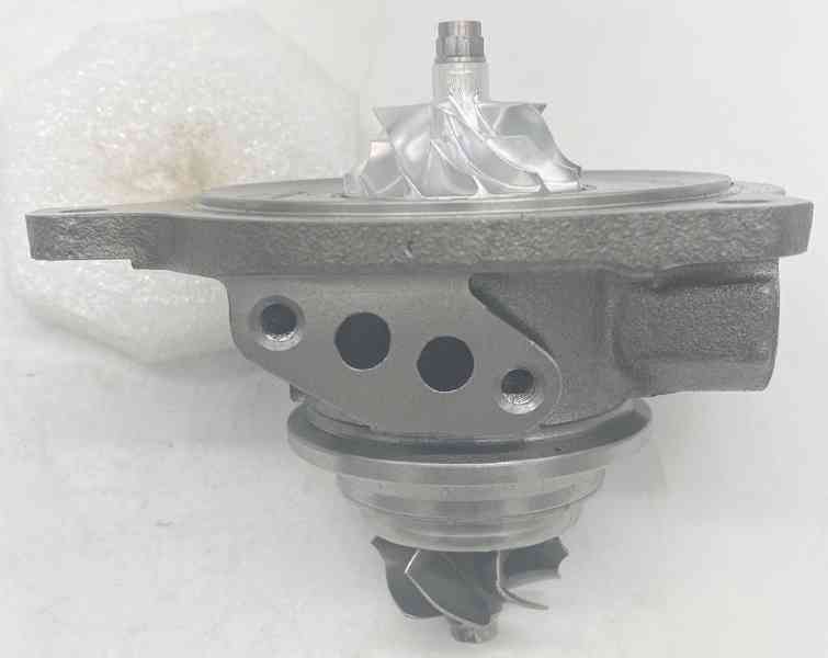 Střed turba Ložiskový uzel 03F145701LX  03F145701C - foto 3