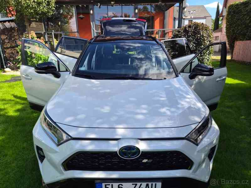 Toyota RAV4 TOVÁRNÍ ZÁRUKA 2027, PHEV - foto 1