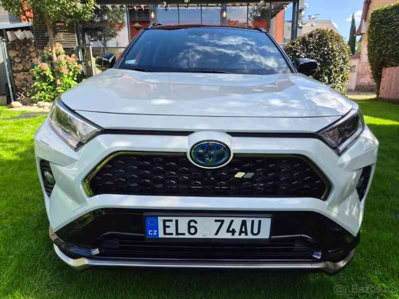 Toyota RAV4 TOVÁRNÍ ZÁRUKA 2027, PHEV - foto 3