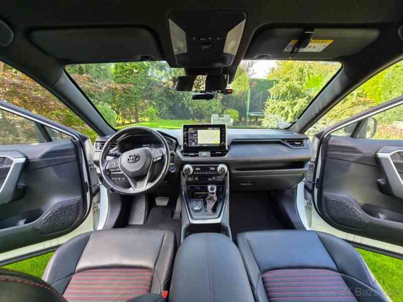 Toyota RAV4 TOVÁRNÍ ZÁRUKA 2027, PHEV - foto 4