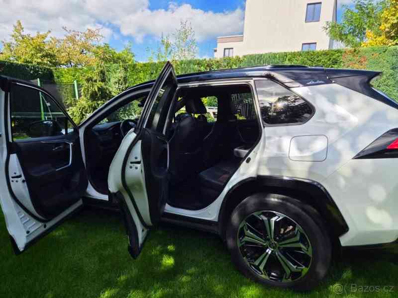 Toyota RAV4 TOVÁRNÍ ZÁRUKA 2027, PHEV - foto 7