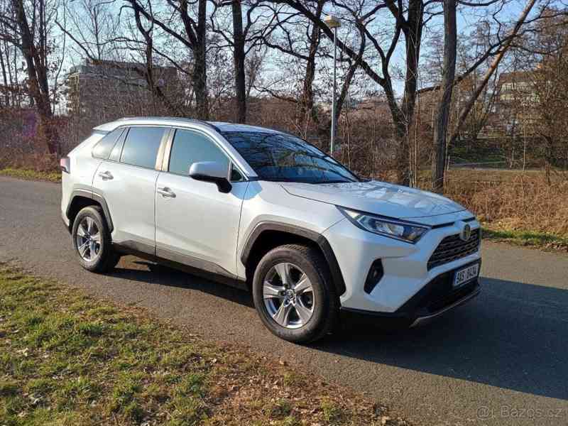 Toyota RAV4 2,5 - foto 5