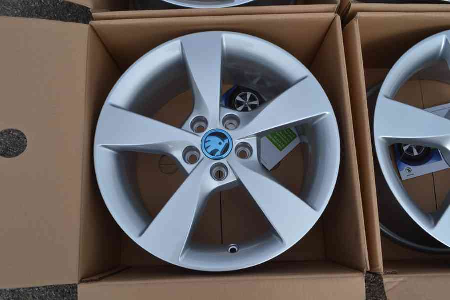 Š.Rapid, Fabia III, Seat Toledo – 16 NOVÉ orig.alu disků R16 - foto 7
