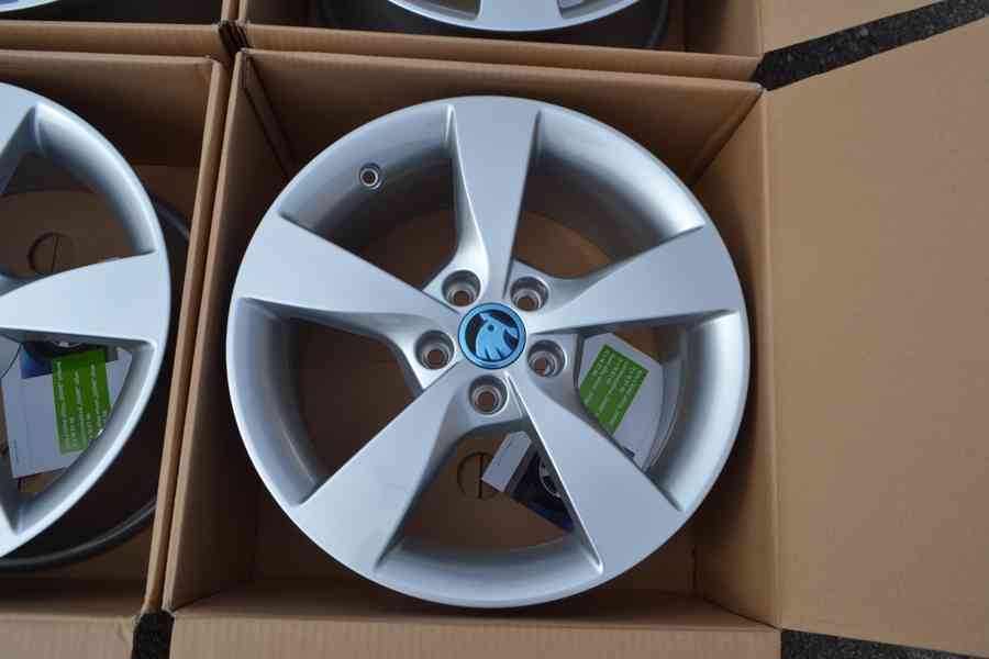 Š.Rapid, Fabia III, Seat Toledo – 16 NOVÉ orig.alu disků R16 - foto 9