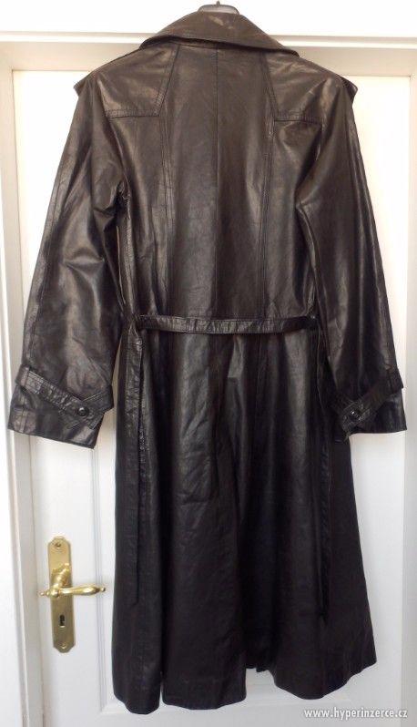 Dámský kožený dlouhý kabát - foto 2