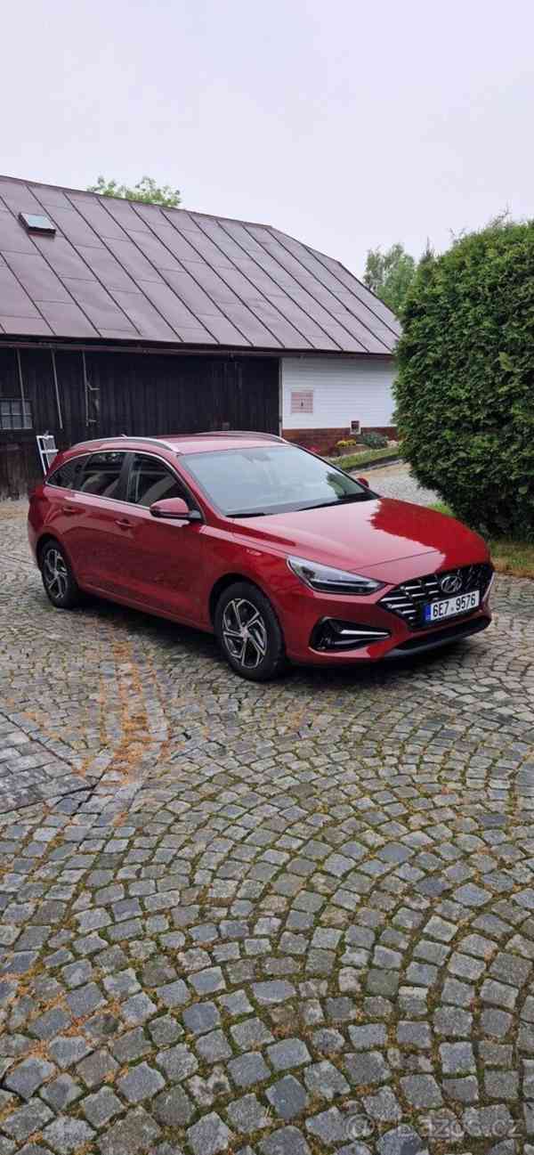 Hyundai i30 1,5 - foto 9