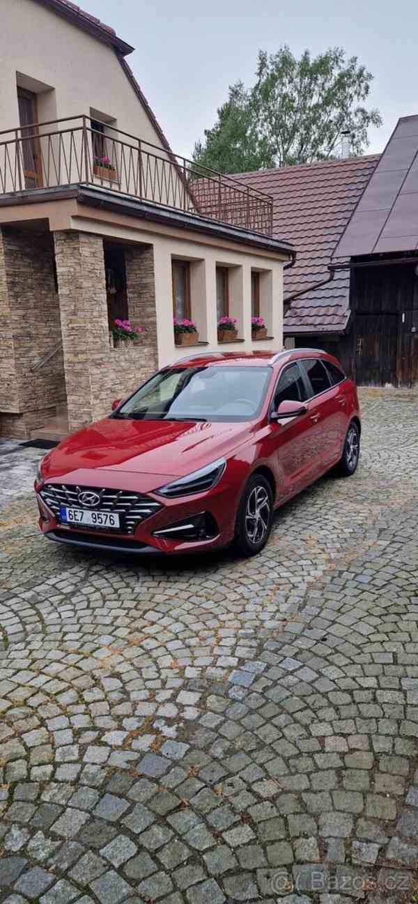 Hyundai i30 1,5 - foto 14
