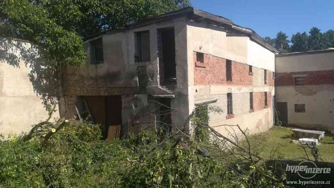 Pozemek a stavba - Dobrčice - foto 2