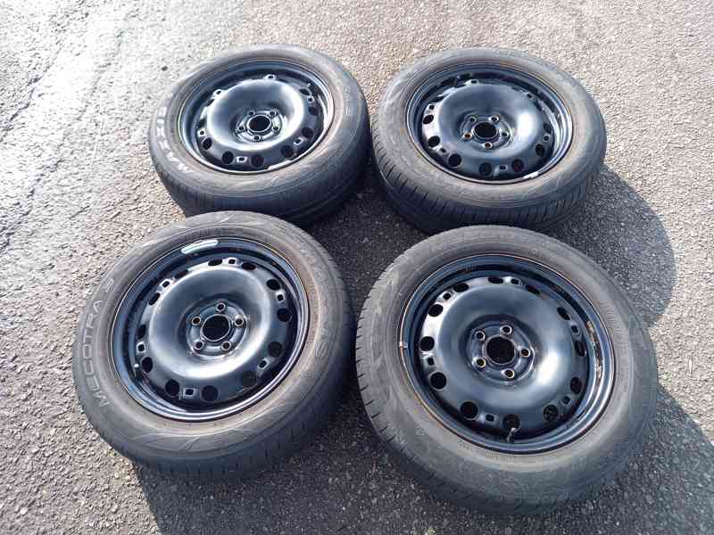 Š.Rapid liftback 1.6 TDi 85kw, 2016, Klima, Tažné, 173tis.km - foto 8