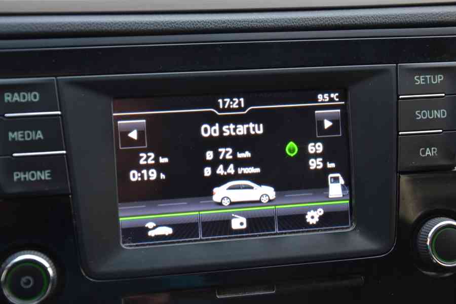 Š.Rapid liftback 1.6 TDi 85kw, 2016, Klima, Tažné, 173tis.km - foto 24