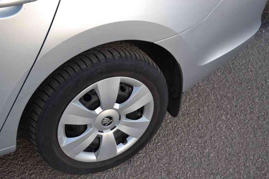 Š.Rapid liftback 1.6 TDi 85kw, 2016, Klima, Tažné, 173tis.km - foto 19