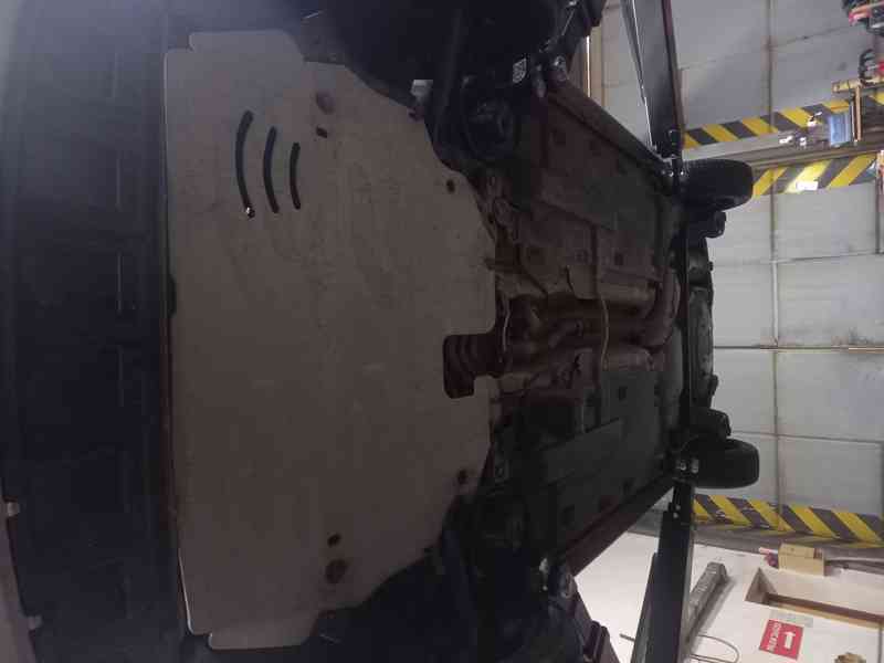 Š.Rapid liftback 1.6 TDi 85kw, 2016, Klima, Tažné, 173tis.km - foto 7