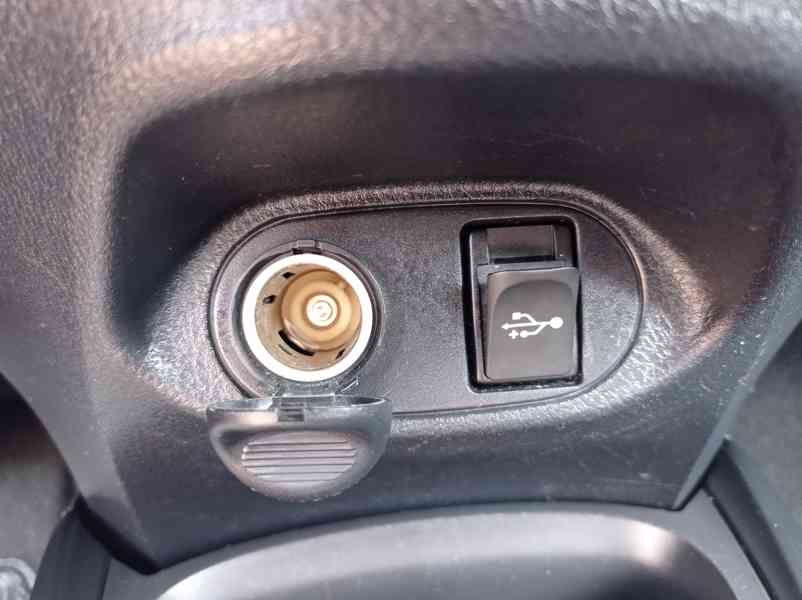 Toyota Yaris 1.5 Hybrid 74kW Automat/1maj - foto 41