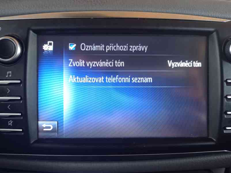 Toyota Yaris 1.5 Hybrid 74kW Automat/1maj - foto 37