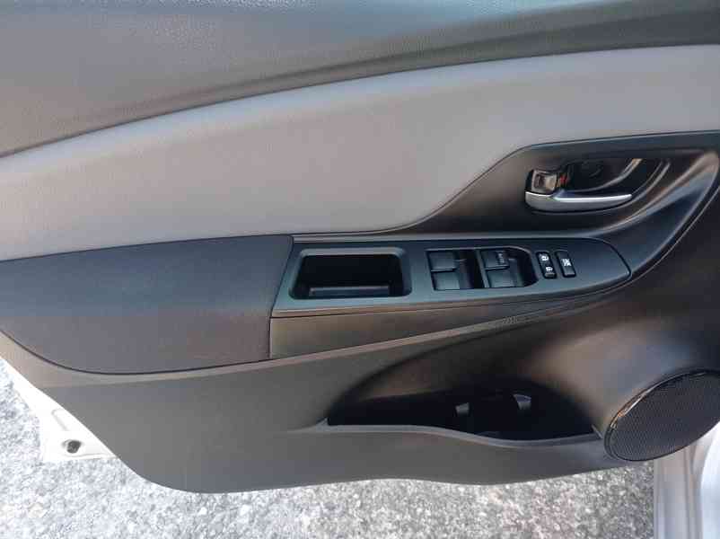 Toyota Yaris 1.5 Hybrid 74kW Automat/1maj - foto 10