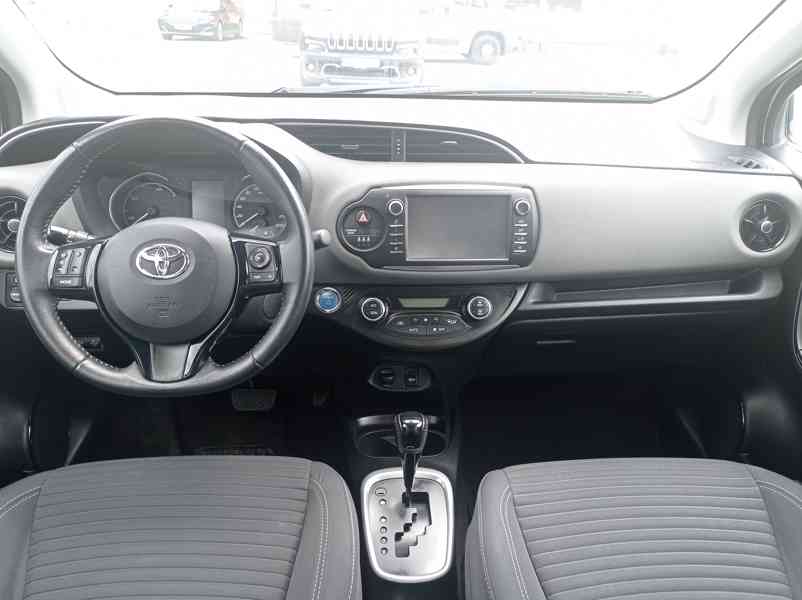 Toyota Yaris 1.5 Hybrid 74kW Automat/1maj - foto 24
