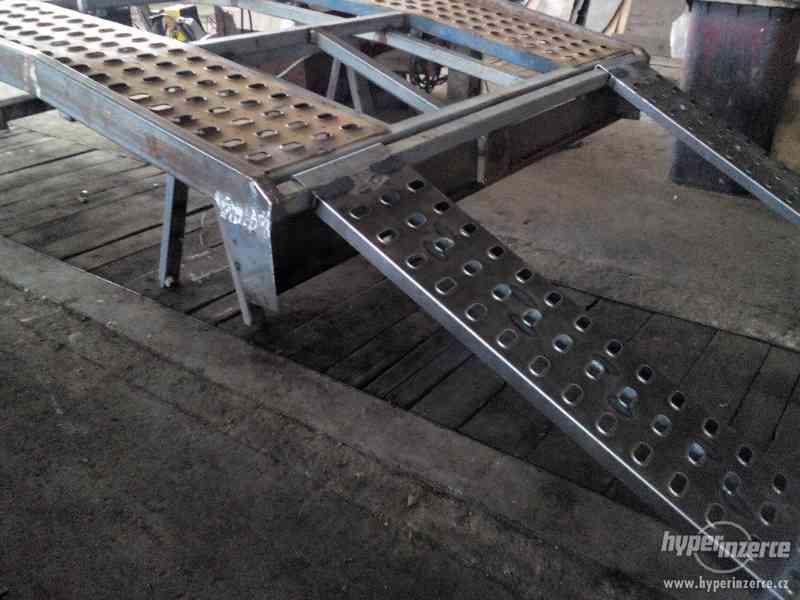 Kvalitní, pevná, pozinkovaná nádstavba na odtahovku. - foto 1