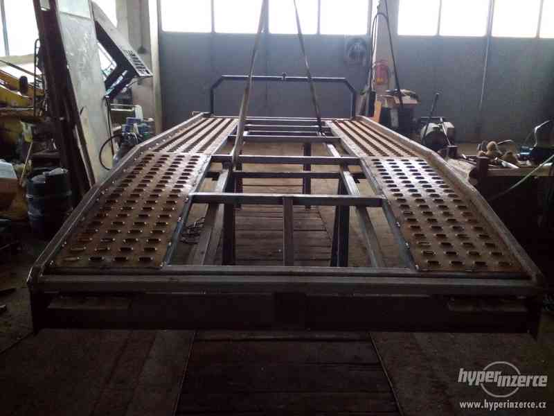 Kvalitní, pevná, pozinkovaná nádstavba na odtahovku. - foto 2