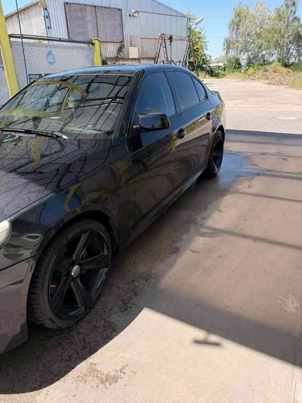 BMW - foto 7