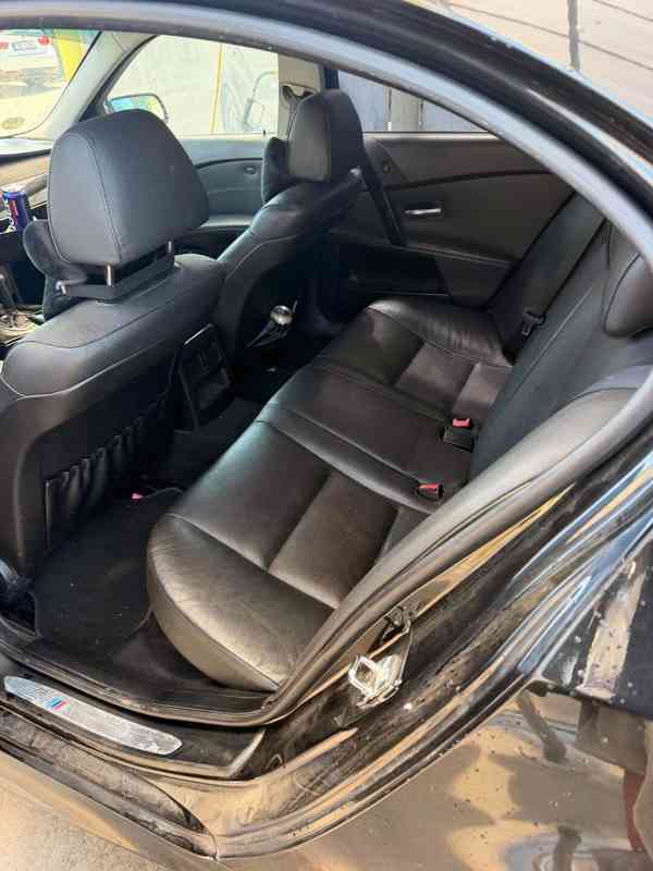 BMW - foto 3