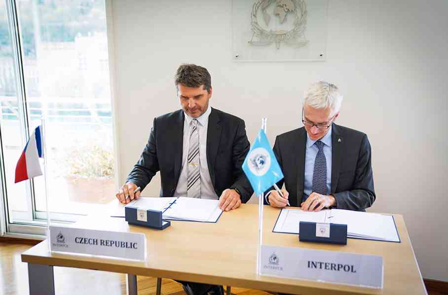 Stali jste se obětí online podvodu?