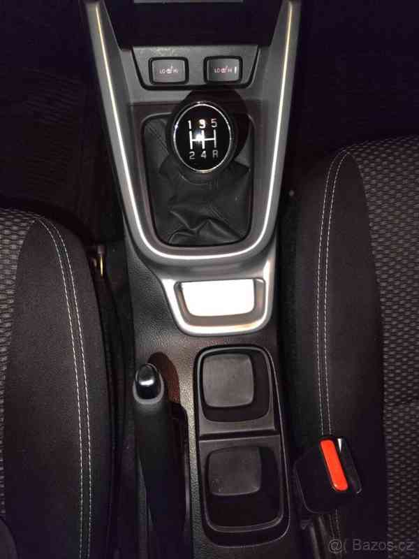 Suzuki Vitara 1,6   Comfort 4x2 , 88 kW, benzín - foto 12