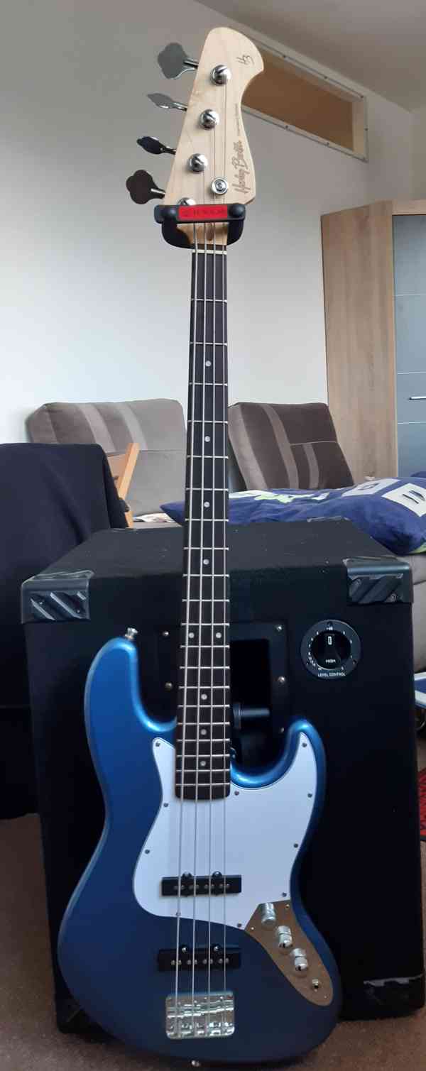 Držák kytary nebo baskytary k reprobedně či kombu - foto 1