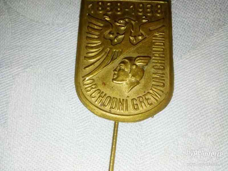 Odznak - OBCHODNÍ GREMIUM CHRUDIM 1838 - 1938 - foto 1