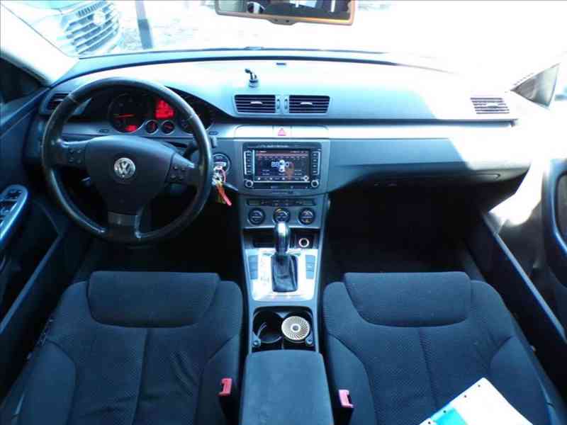 Volkswagen Passat 2,0 TDI 125kW AUTOMAT,XENON,TAŽ.ZAŘ. - foto 5