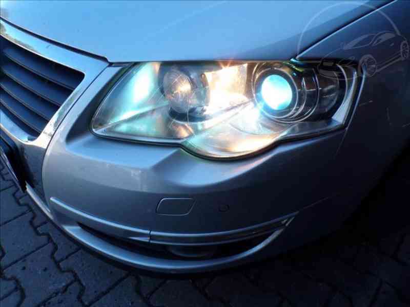 Volkswagen Passat 2,0 TDI 125kW AUTOMAT,XENON,TAŽ.ZAŘ. - foto 19