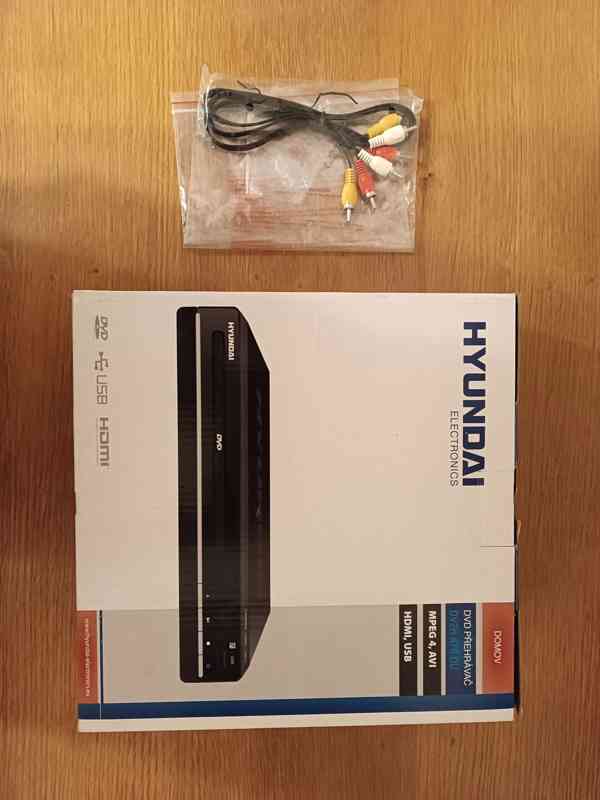 130x DVD + zdarma DVD přehrávač HYUNDAI - foto 17