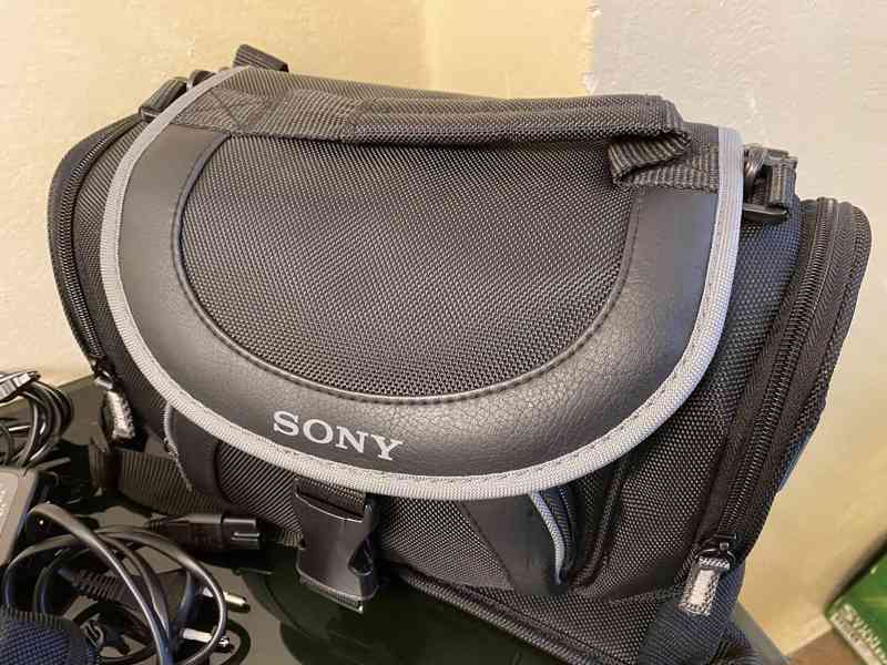 Sony HDR-XR500V - zánovní, nové - foto 8