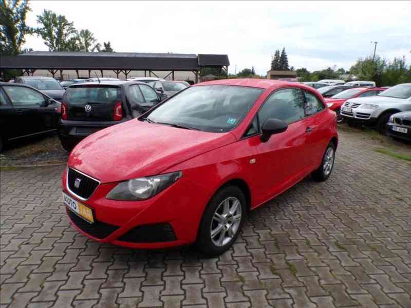 Seat Ibiza 1,2 i-HNED ODJÍŽDÍTE - foto 2