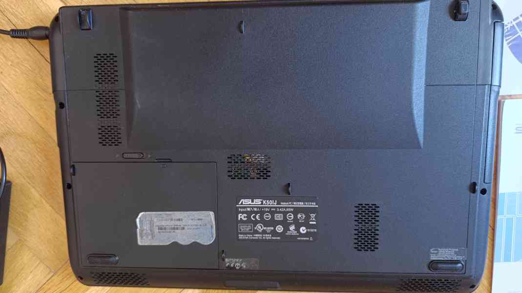 Notebook Asus K50IJ - foto 3
