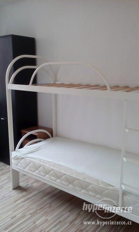 Kladno-Spolubydlení pro studentku - neprůchozí pokoj - foto 8