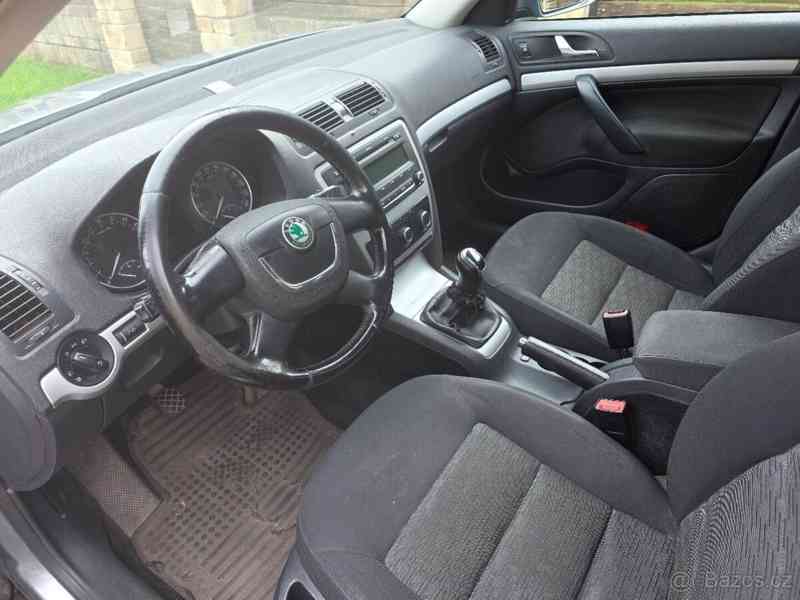 Škoda Octavia 2,0 - foto 5