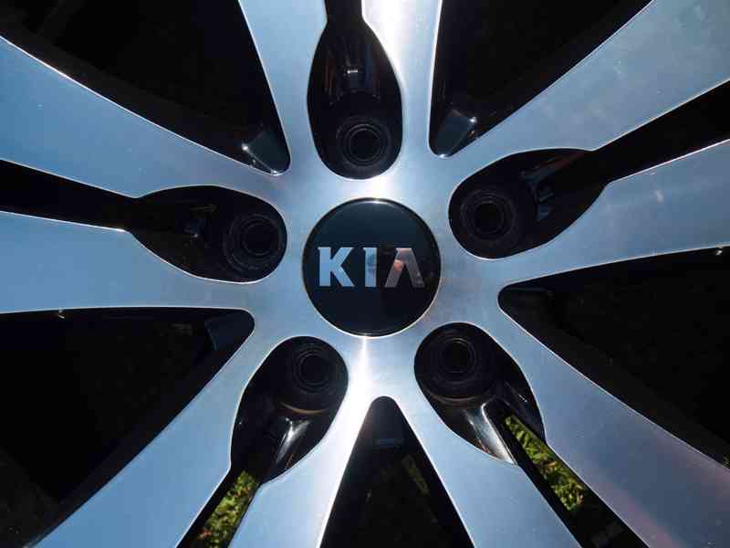 Litá kola 18" KIA Sportage - Bridgestone 235/55R18 - foto 5