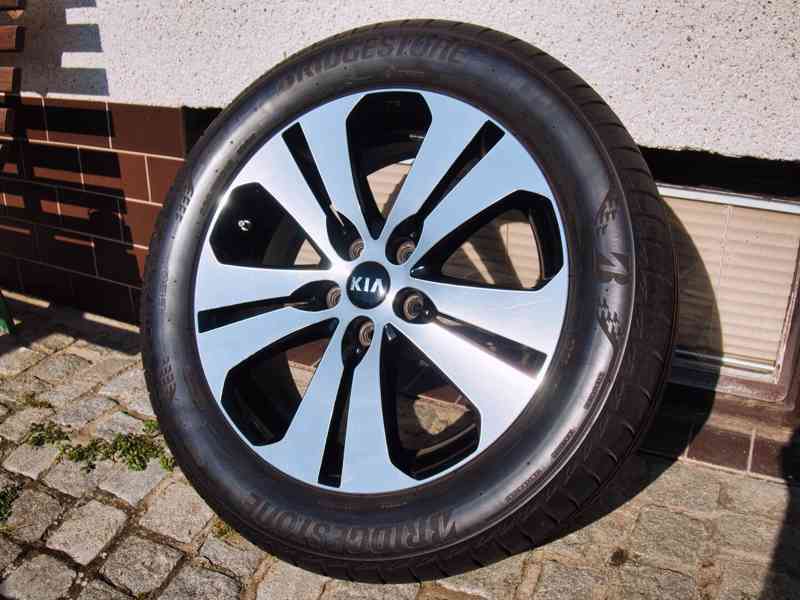 Litá kola 18" KIA Sportage - Bridgestone 235/55R18 - foto 9