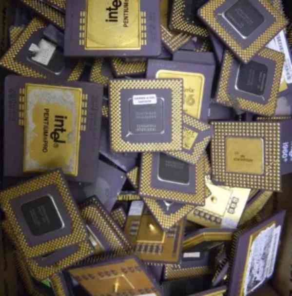 Keramický šrot CPU pro obnovu zlata - foto 3