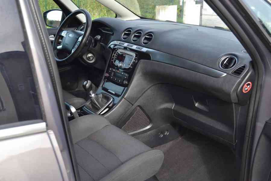 Ford S-Max 2.0 TDCI 103kW Titanium - foto 14