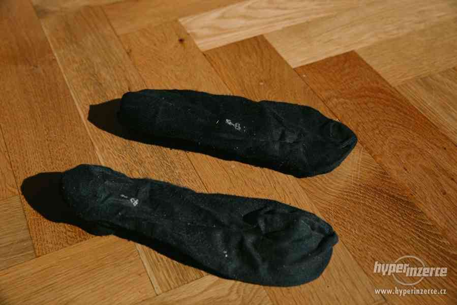 Obnošené ponožky na zakázku - foto 9