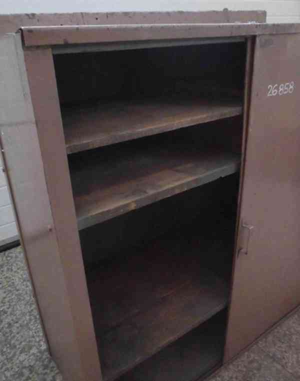 Plechová skříňka 1050x1000x430   - foto 5