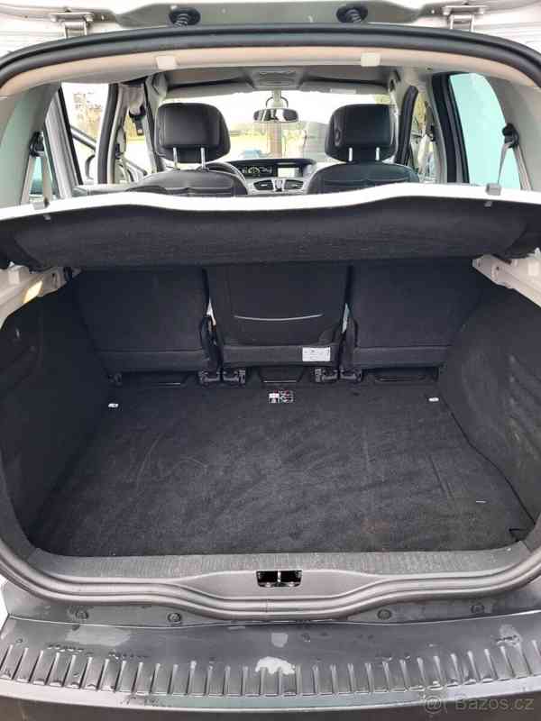 Renault Scénic 1,5   3 - foto 9