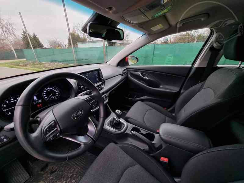 Hyundai i30 Kombi 1,5 T-GDi 117kW SMART - foto 4